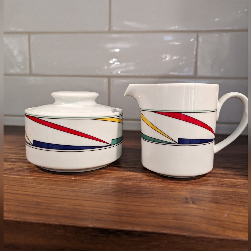 International Fine China Japan creamer & sugar